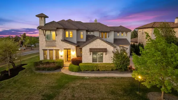 801 Serene Estates Dr, Austin, TX 78738