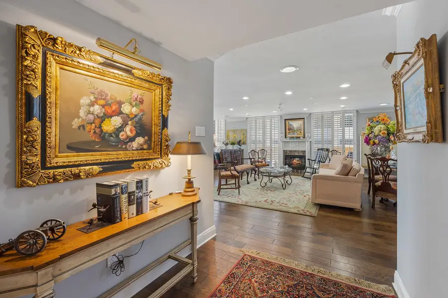 1122 Colorado St #1004, Austin, TX 78701 - #3