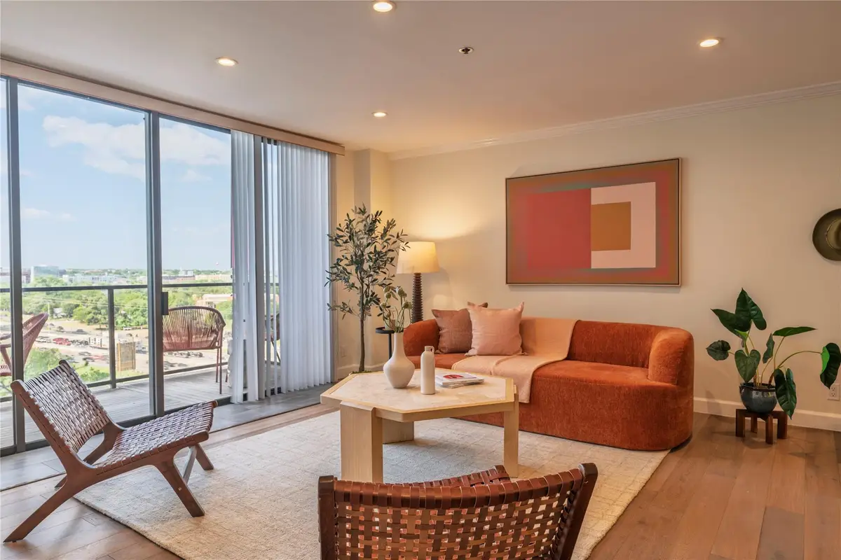 40 N Interstate 35 #11B2, Austin, TX 78701 - #1