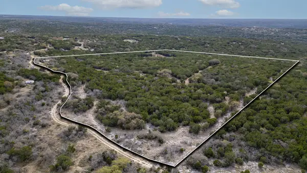 2005 Park Rd, Lampasas, TX 76550