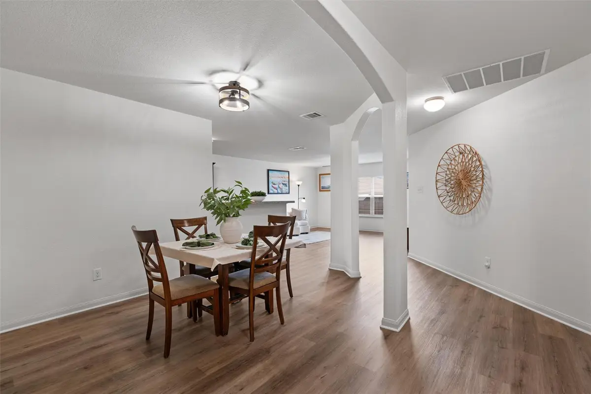 156 Proclamation Ave, Liberty Hill, TX 78642 - #1