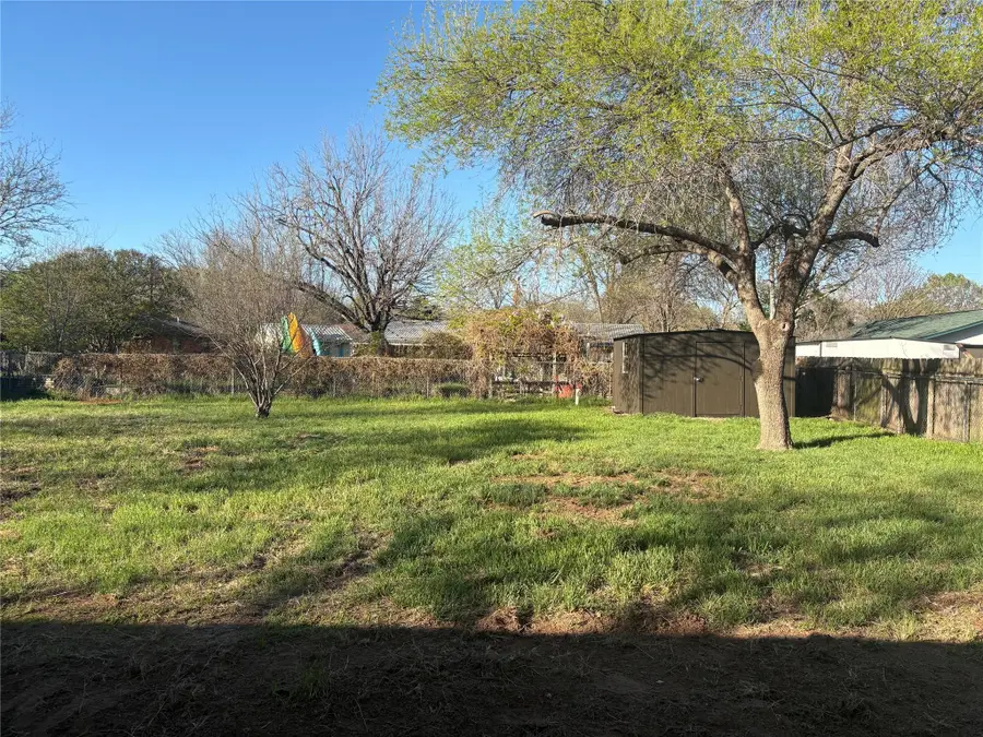 1203 Hackberry Dr, Marble Falls, TX 78654 - #3