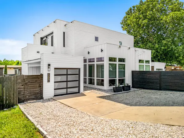 2203 E 51st St #A, Austin, TX 78723