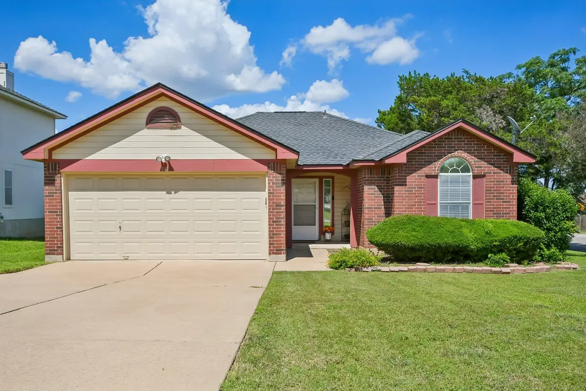 916 Moon Glow Dr, Leander, TX 78641 - #1