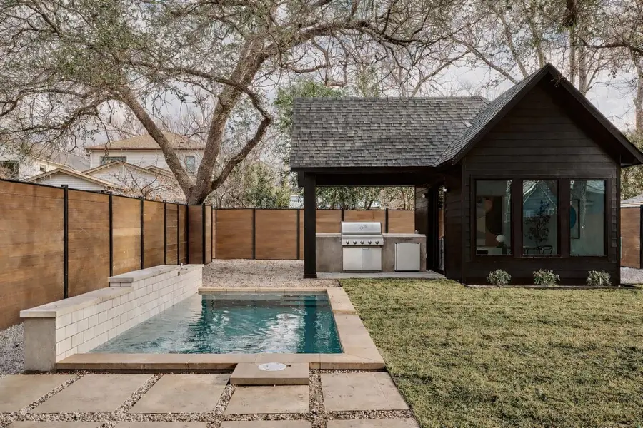 1300 Piedmont Ave, Austin, TX 78757 - #3