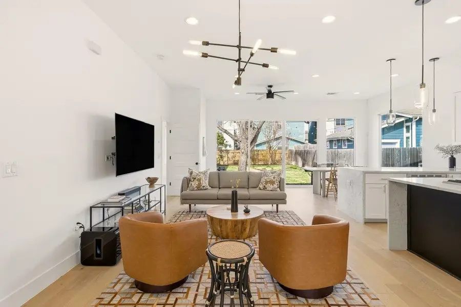 7804 Hardy Dr, Austin, TX 78757 - #2