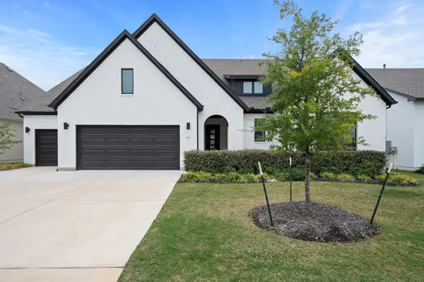 616 Hallwood Dr, Liberty Hill, TX 78642