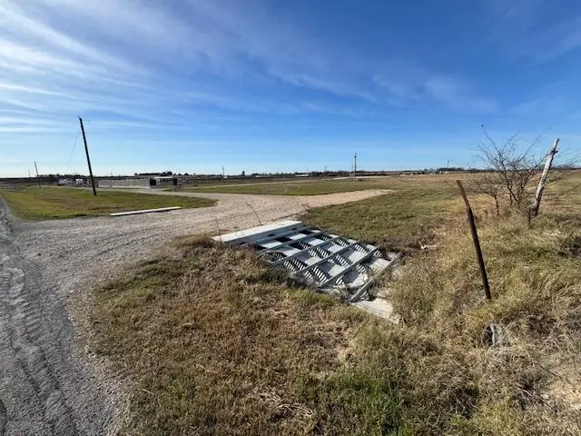 709 County Road 333, Granger, TX 76530 - #3