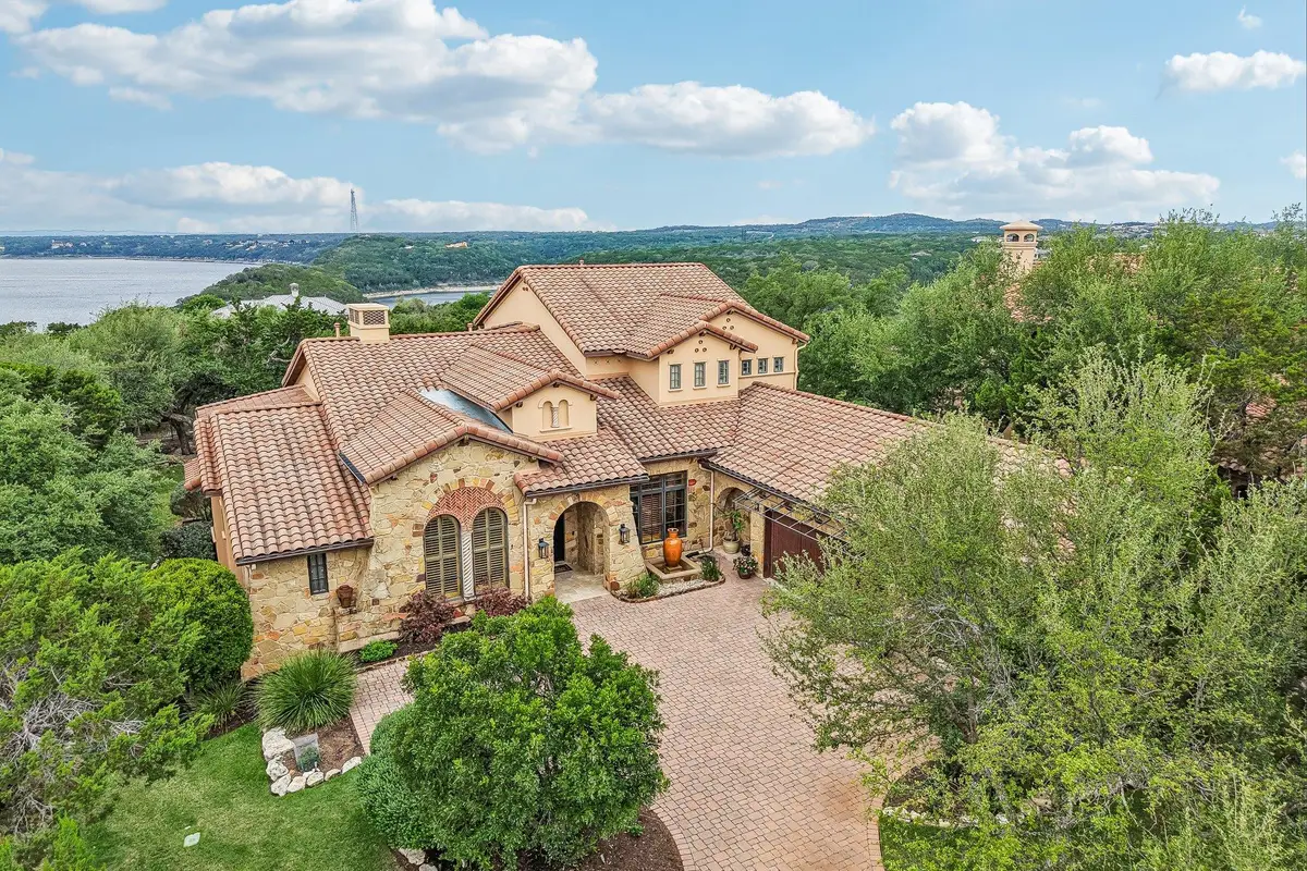 17701 Navigation Ln, Lago Vista, TX 78645 - #1