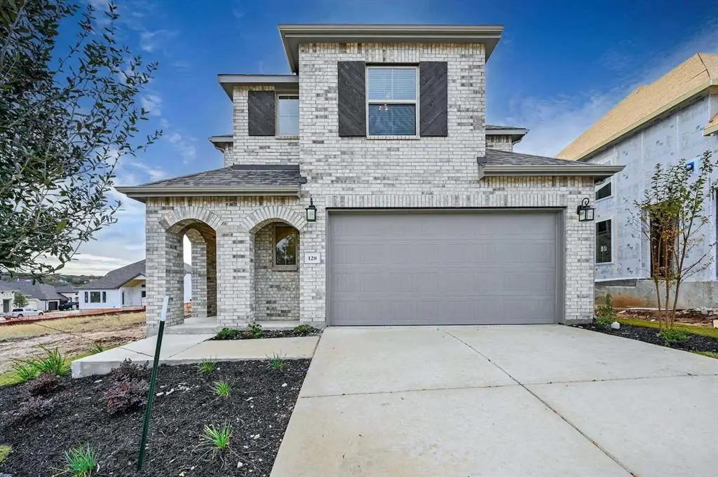 128 Three Oaks Ln, Georgetown, TX 78628 - Image #1