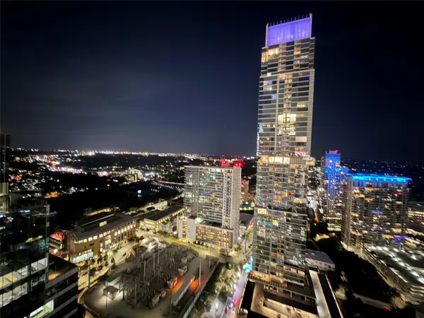 360 Nueces St #3506, Austin, TX 78701