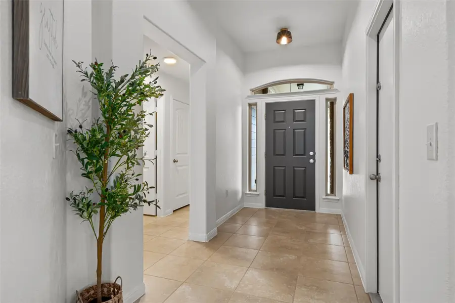 705 Schefer St, Leander, TX 78641 - #3