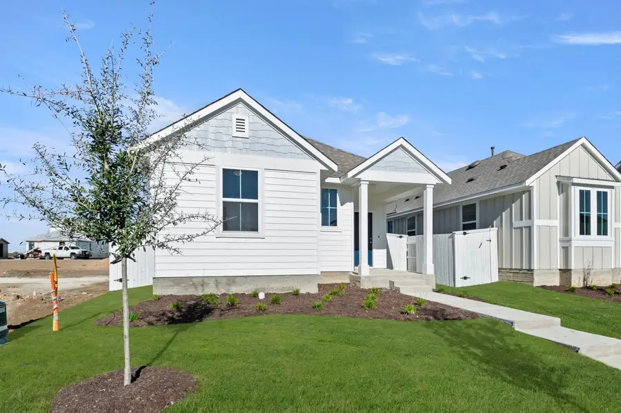 143 Daylily Dr, Elgin, TX 78621 - Image #2