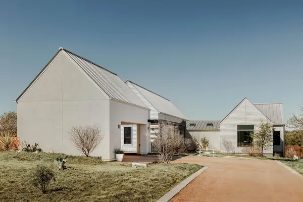 201 Terra Scena Trl, Dripping Springs, TX 78620