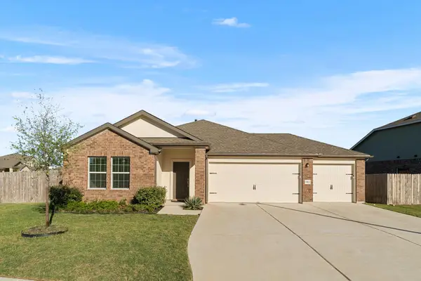 1412 Aquilla Dr, Leander, TX 78641