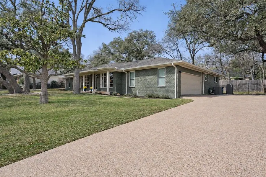 7800 Stoneywood Dr, Austin, TX 78731 - #3