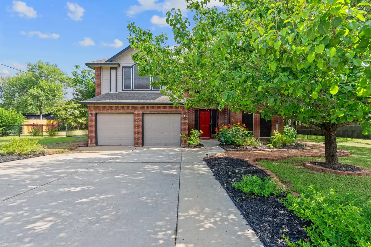 222 Primrose Dr, Kyle, TX 78640 - #1