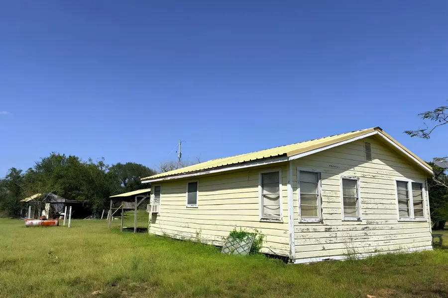 143 Krchnak Rd, La Grange, TX 78945 - #3