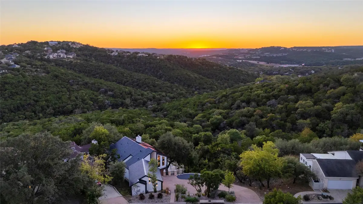 4207 Canyonside Trl, Austin, TX 78731 - Image #1