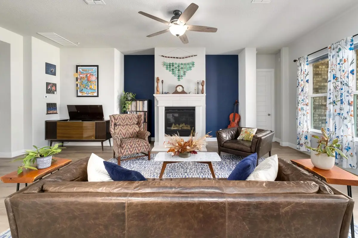 112 Bell Hill Dr, Dripping Springs, TX 78620 - Image #1