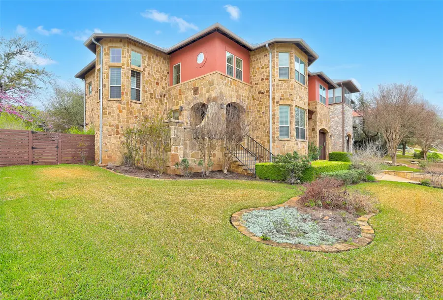 816 Stonewall Ridge Ln, Austin, TX 78746 - #2