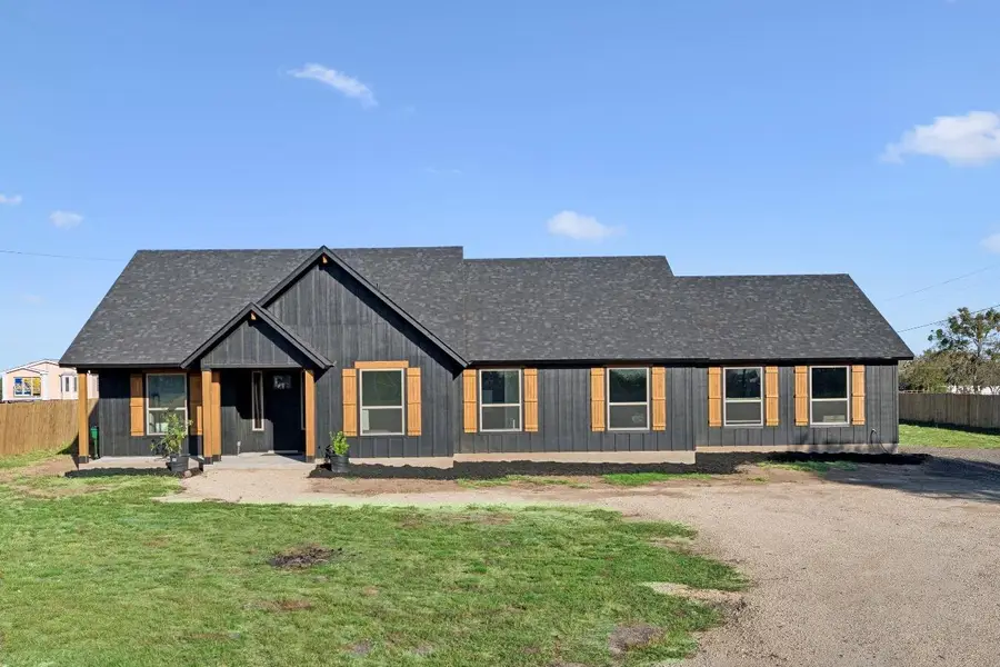 108 Santa Teresa Rd, Kyle, TX 78640 - Image #3