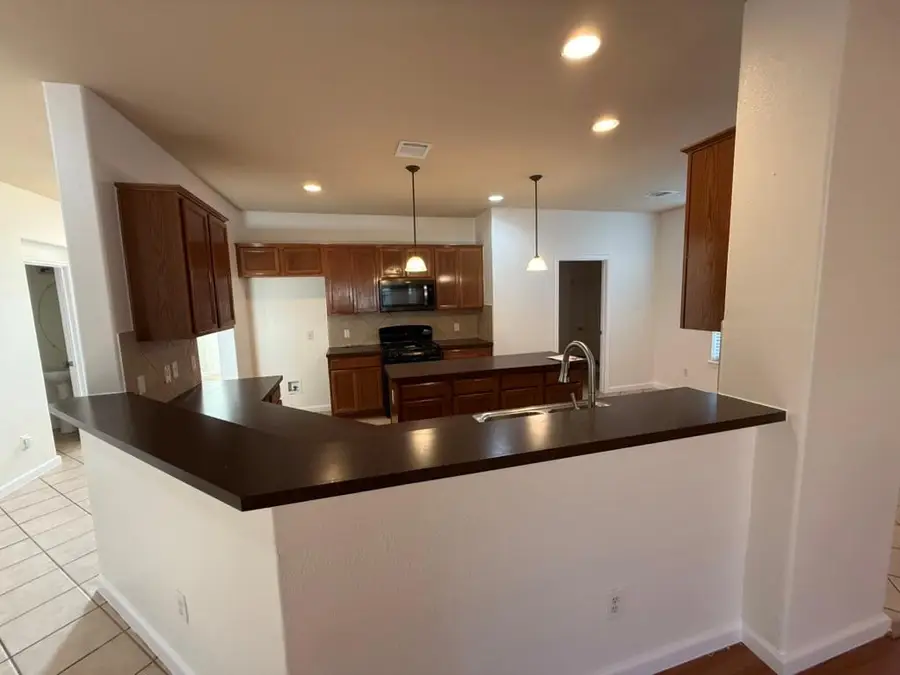 4328 Hidden Park Dr, Pflugerville, TX 78660 - #2