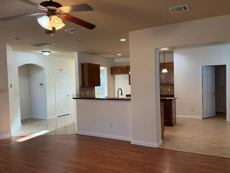 4328 Hidden Park Dr, Pflugerville, TX 78660 - #3