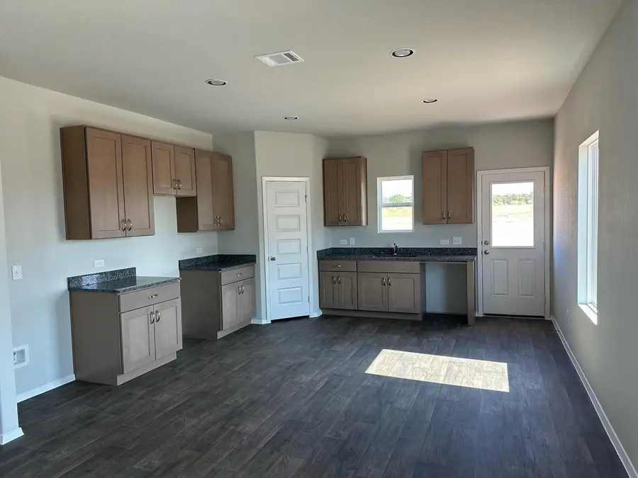 120 Adze Dr, Liberty Hill, TX 78642 - Image #3