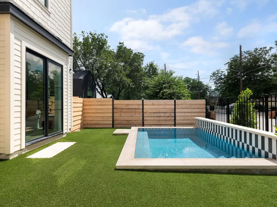 4415 Gillis St #1, Austin, TX 78745 - #2