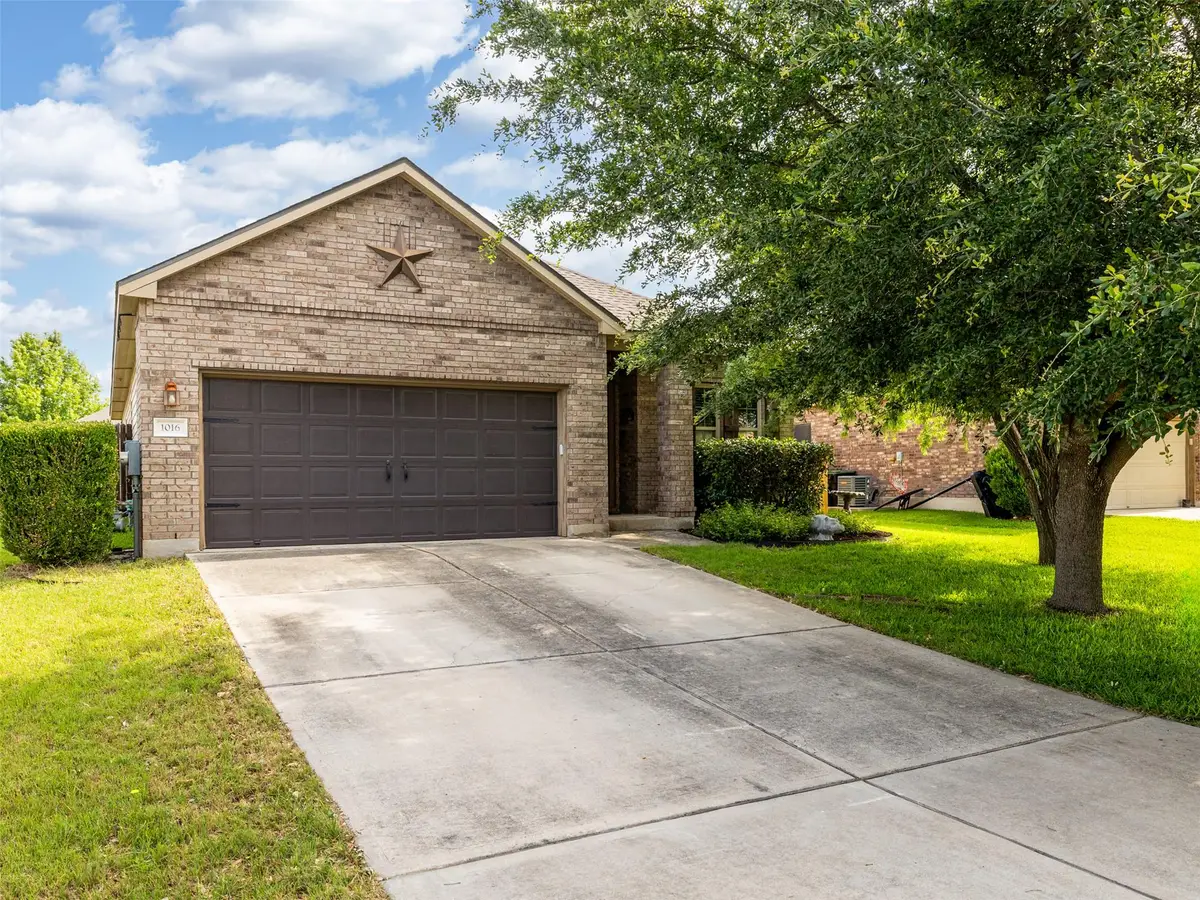 1016 Hondo Ln, Hutto, TX 78634 - #1