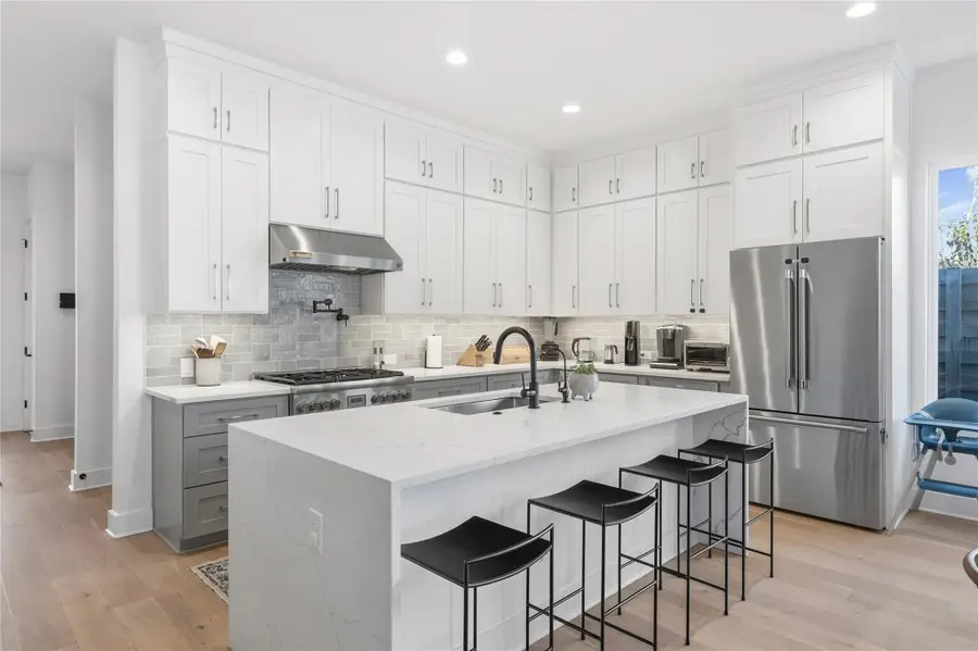 5907 Nancy Dr #1, Austin, TX 78745 - #3