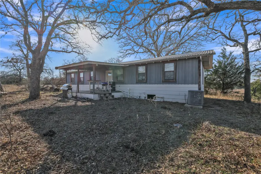 895 Patterson Rd, Flatonia, TX 78941 - #3