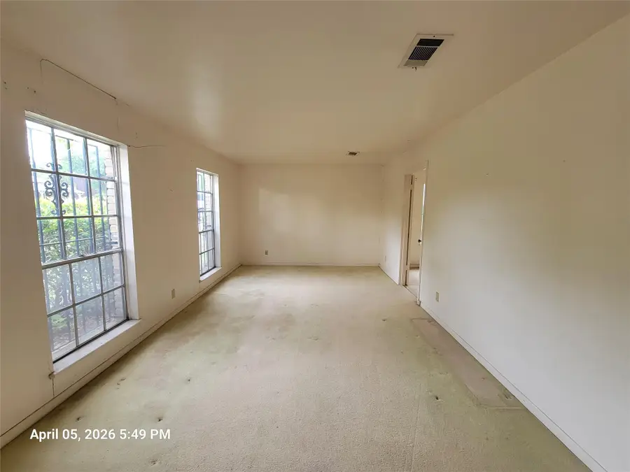 6605 Highpoint Dr, Austin, TX 78723 - #3