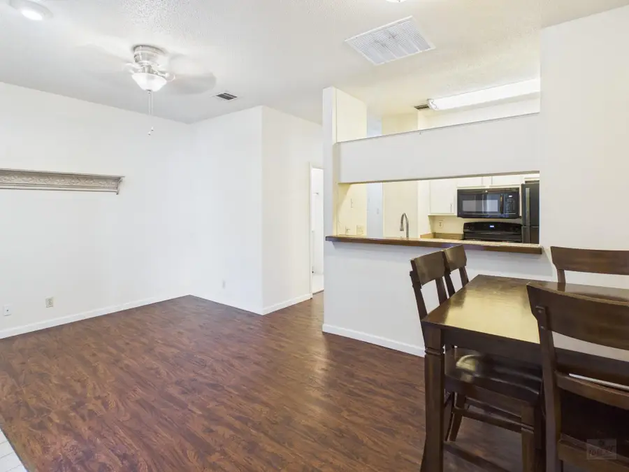 2905 Swisher St #207, Austin, TX 78705 - #3