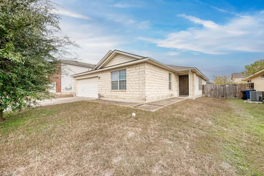 216 Wegstrom St, Hutto, TX 78634 - Image #3