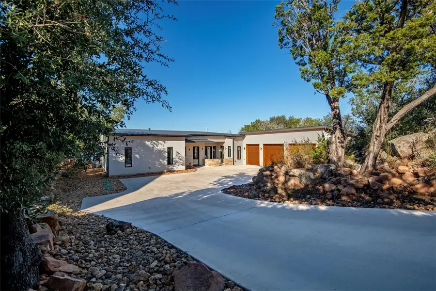 247 Peninsula Dr, Burnet, TX 78611 - Image #3