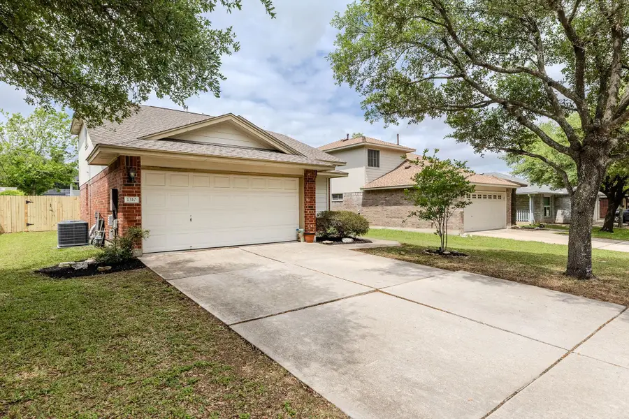 1310 Dillon Lake Bnd, Leander, TX 78641 - #3
