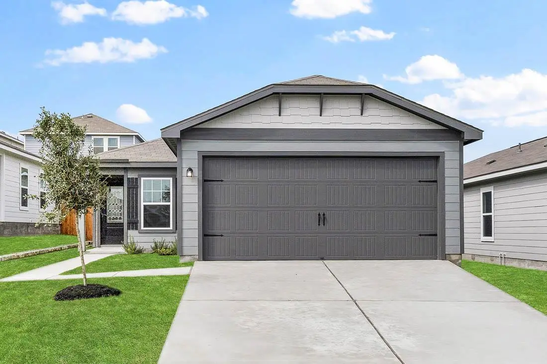 205 Paradise Canyon Dr, Jarrell, TX 76537 - #1