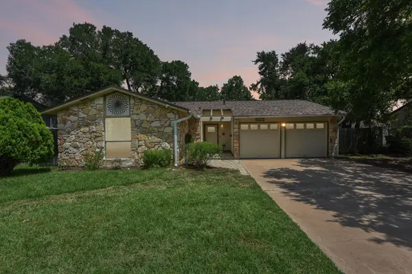 1204 Glen Cv, Round Rock, TX 78681