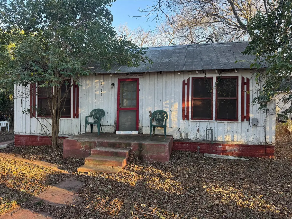 1017 Dailey St, San Marcos, TX 78666 - #1