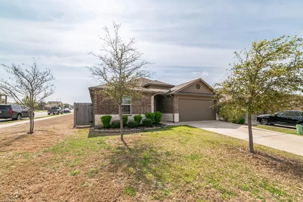 101 Acadia Cv, Hutto, TX 78634