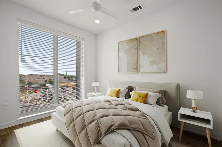 6324 N Lamar Blvd #424, Austin, TX 78752 - #2