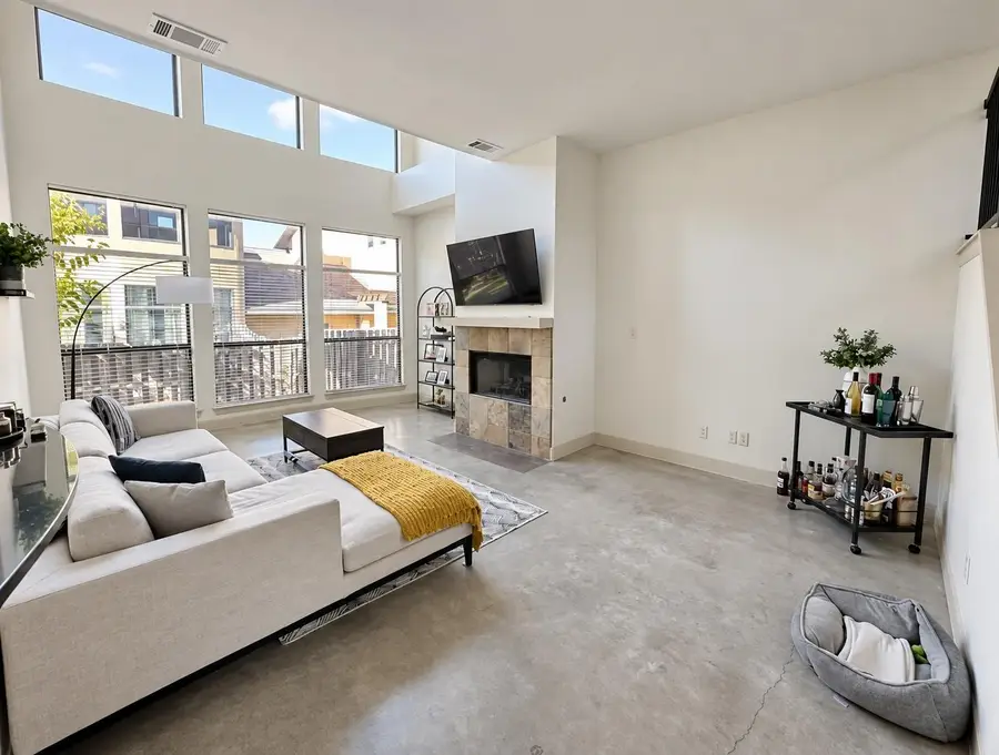 2316 Thornton Rd #B, Austin, TX 78704 - #2