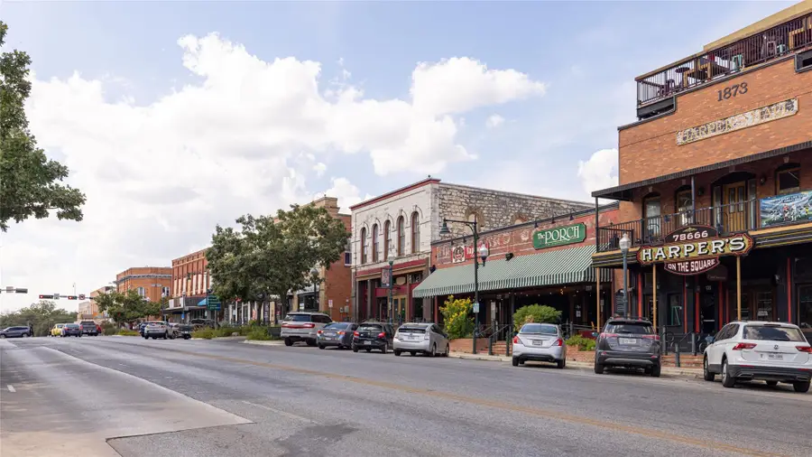 146 S Fredericksburg St, San Marcos, TX 78666 - #3