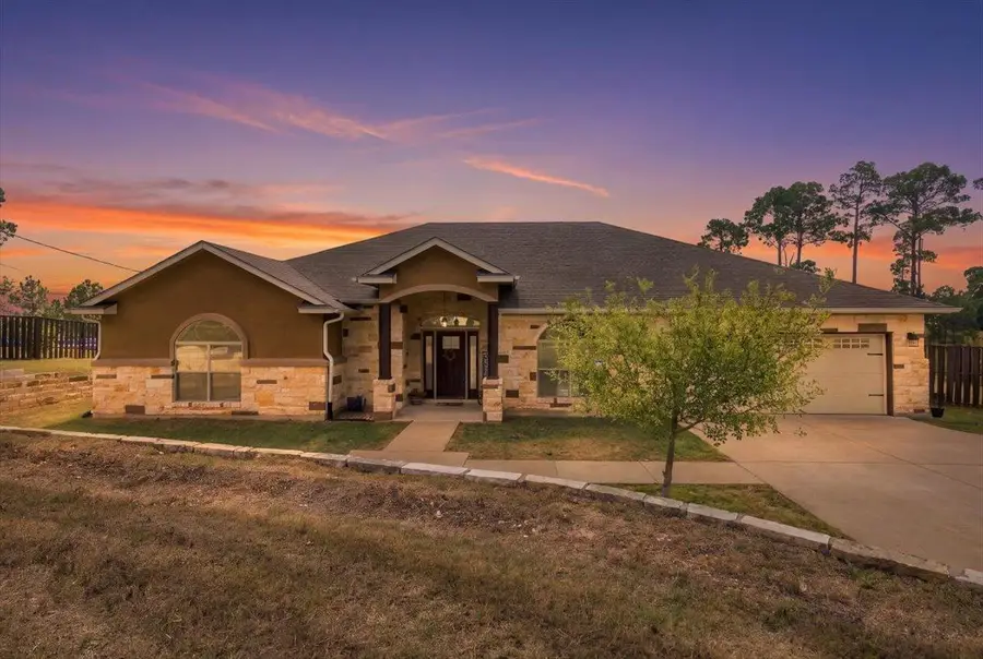 107 E Tanglebriar Ct, Bastrop, TX 78602 - #2