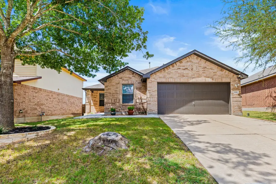 628 Quarter Ave, Buda, TX 78610 - #2