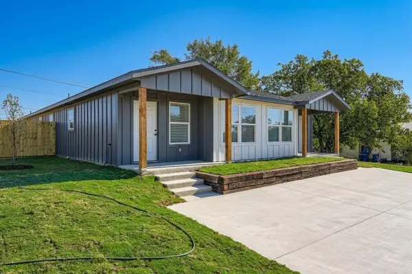 109 Fisher Rd #A & B, Elgin, TX 78621