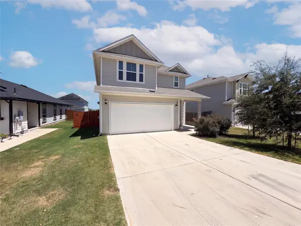 124 Crescent St, Georgetown, TX 78626