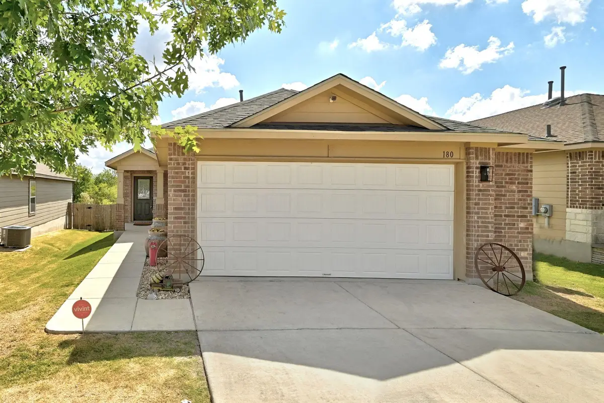 180 Lake Gln, San Marcos, TX 78666 - Image #1